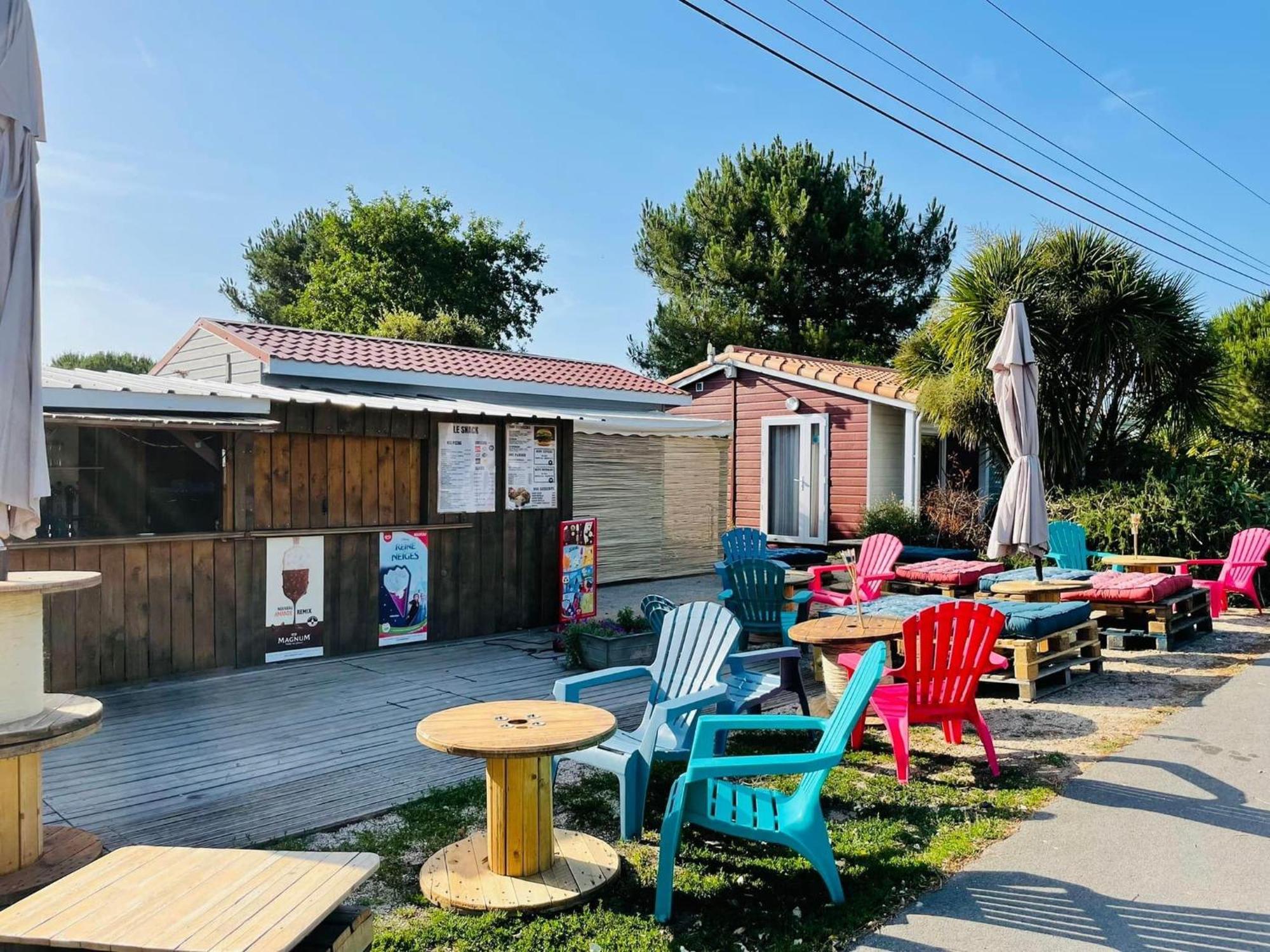 Camping Le Ragis Challans Exterior foto